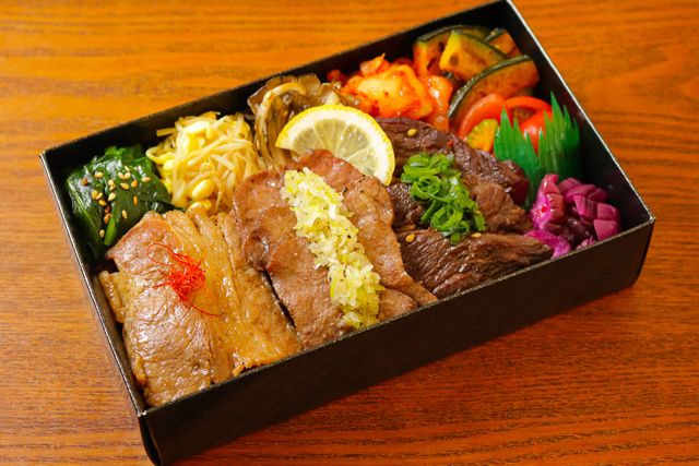 贅沢3種盛り焼肉飯