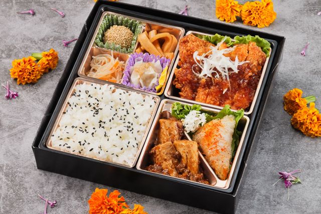 【熨斗対応可】天馬～特製油淋鶏と四川麻婆豆腐～