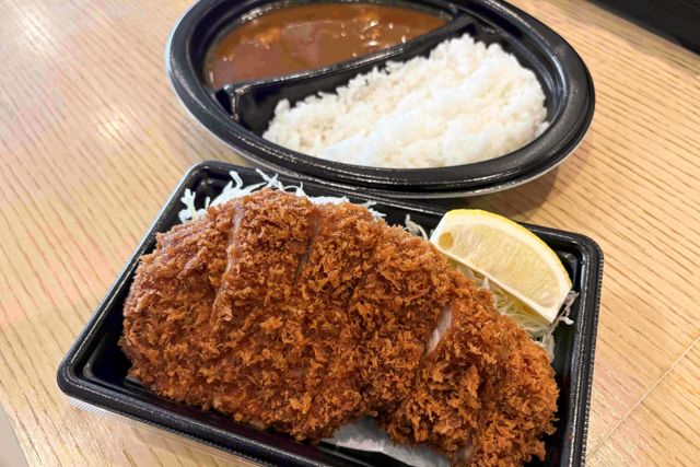 特上ロースかつカレー