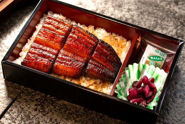 鰻重弁当 並