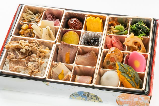 すき焼きごはんの彩弁当