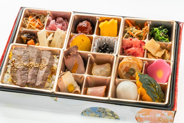 国産ロースステーキの彩弁当