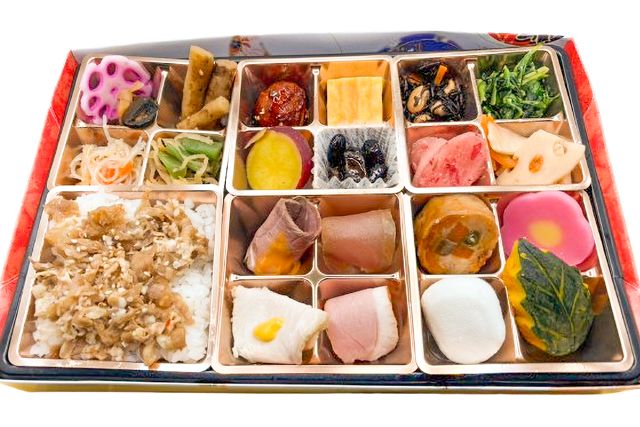 カルビご飯の彩弁当