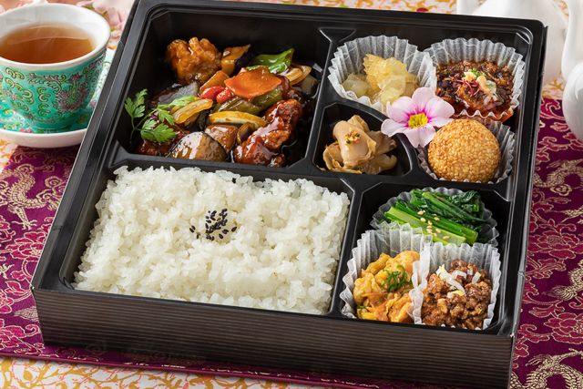 パンダ弁当（香醋酢豚）