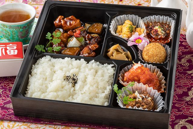 特パンダ弁当（香醋酢豚）