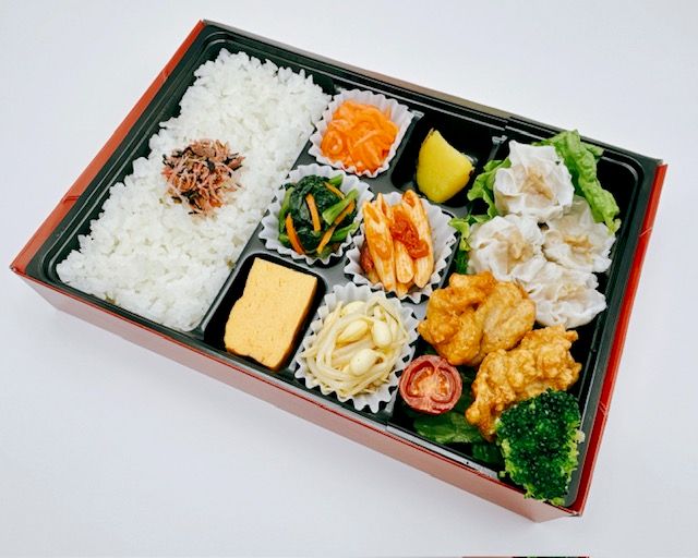 咲楽御膳（唐揚げと焼売）