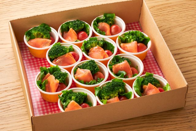 スモークサーモンサラダ