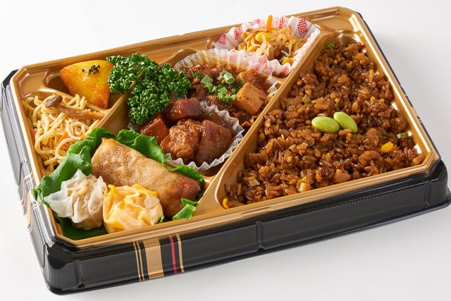 【Wメイン】黒酢酢豚＆麻婆豆腐弁当【焼飯】