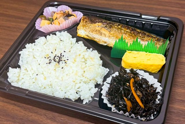 サバの塩焼き弁当