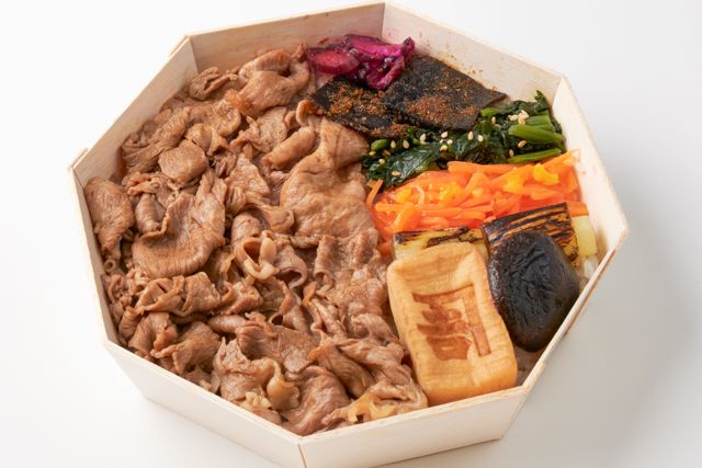 〜司〜 特選近江牛すき焼き 八角重
