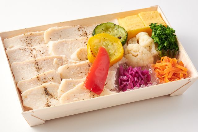 アマニ鶏のスチームチキン〜ペッパーソルト〜