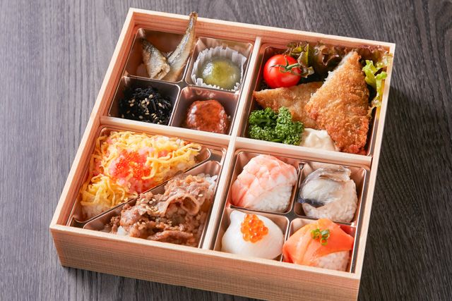 手毬寿司の特選彩り肉幕ノ内弁当
