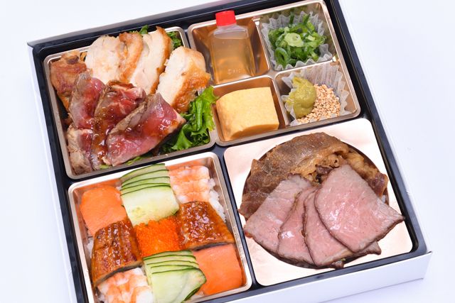 日本銘柄牛2種類を一度で食べられる肉まぶし弁当【宮崎牛・近江牛】 黒