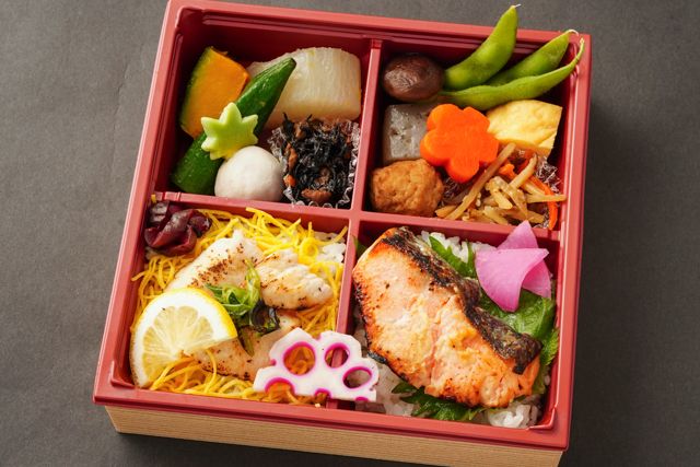 銀鮭塩麹焼きと若鶏のレモン風味さっぱり焼き
