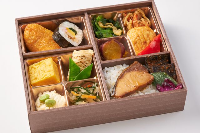 あっさりバランス仕立て～おかずの彩りとぶりの照り焼き～