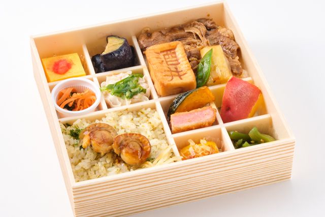 帆立と牛すきのWごはん御膳