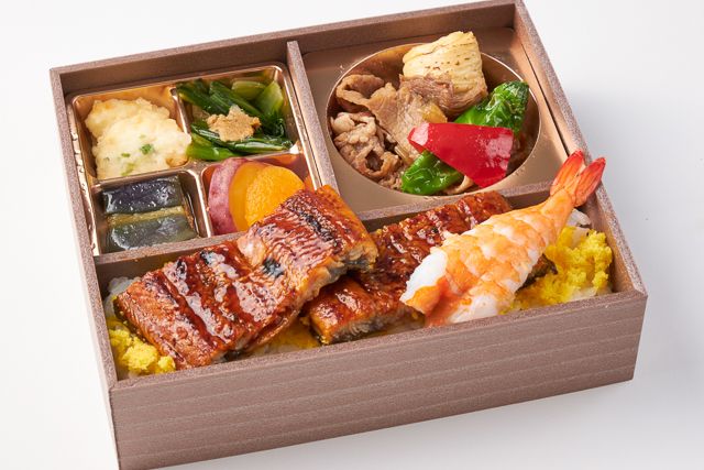 鰻の彩り御膳～牛すき焼きとお惣菜～