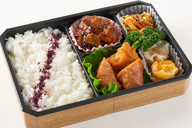 黒酢酢豚のチャイナBOX