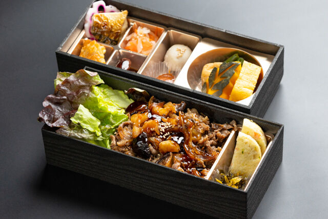 【熨斗対応可】－極－厳選黒毛和牛焼肉幕の内オイスター炒め弁当