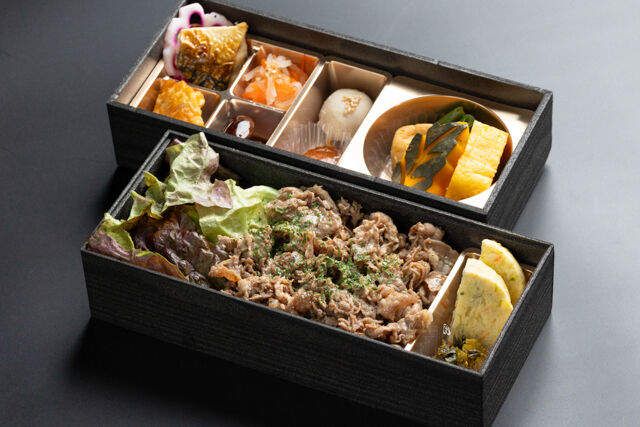 【熨斗対応可】－極－厳選黒毛和牛焼肉幕の内秘伝のスパイス炒め弁当