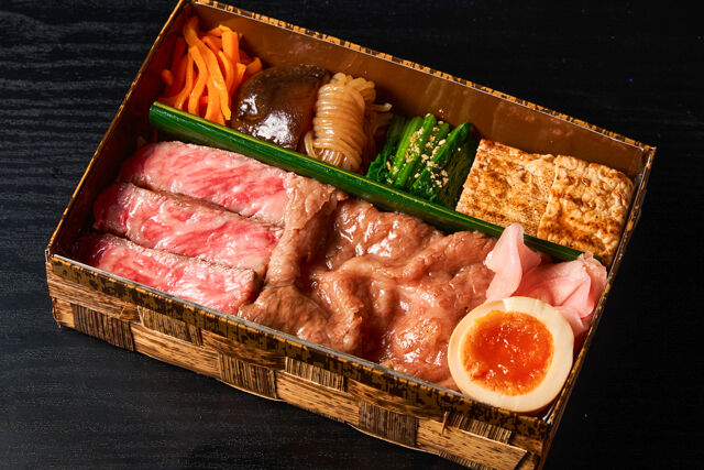 特上A5すき焼き＆A5サーロインステーキ弁当