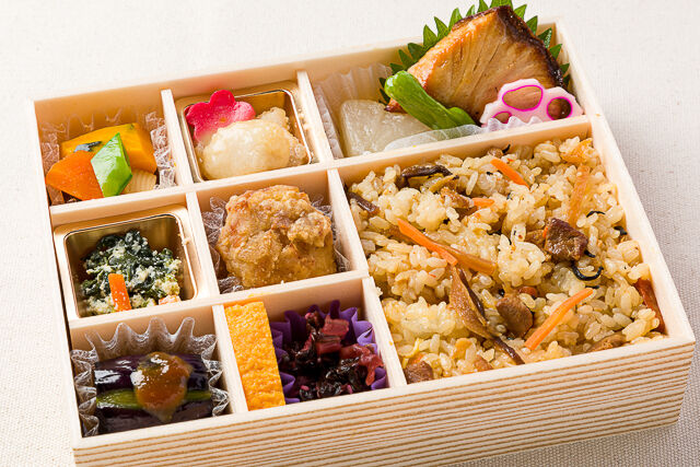 【冬限定】厳選ぶり照り焼きとフグのみぞれ餡かけ御膳【冬2】