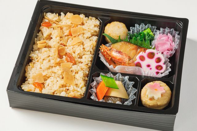 【春限定】さわらの柚庵焼きと筍ご飯弁当