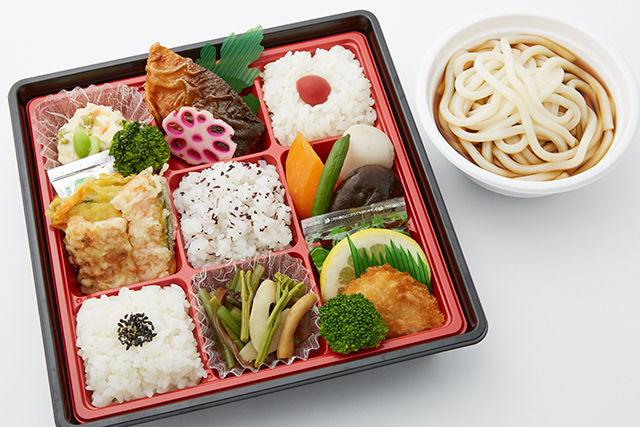 九枡バランス弁当（うどん付き）