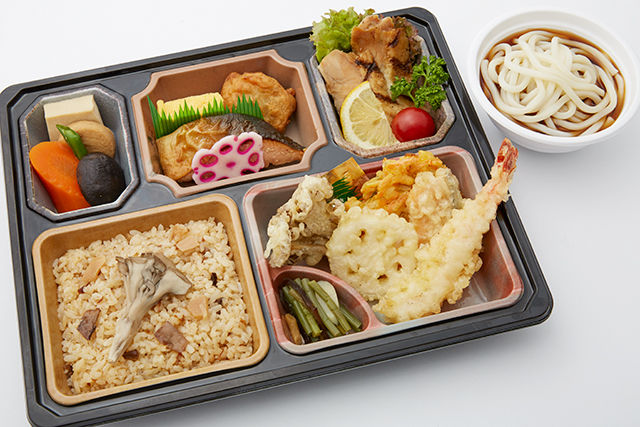 特撰懐石御膳（うどん付き）