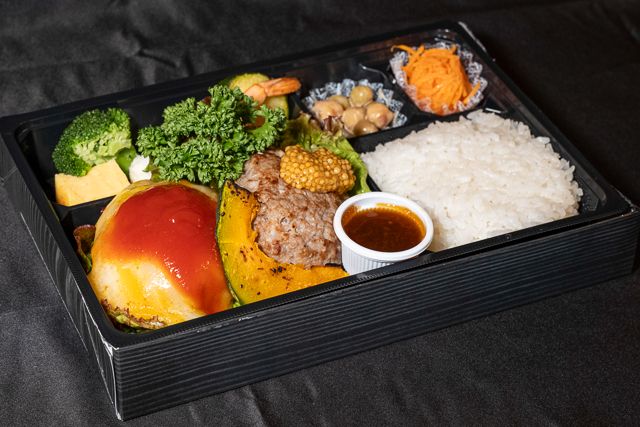 【夏限定】Wハンバーグ マスタード付き
