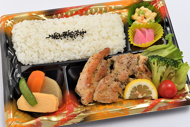 ハーブチキングリル弁当