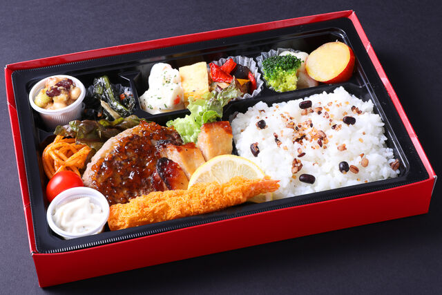 特製ハンバーグとアソートBOX