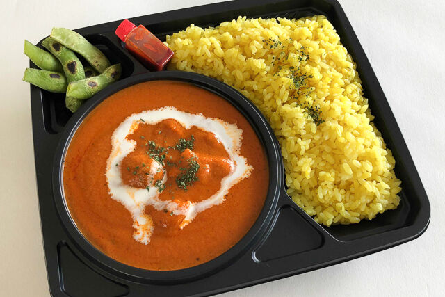 バターチキンカレー（ターメリックライス）