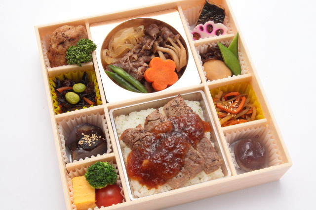 牛すき御膳【天】～牛ステーキ～