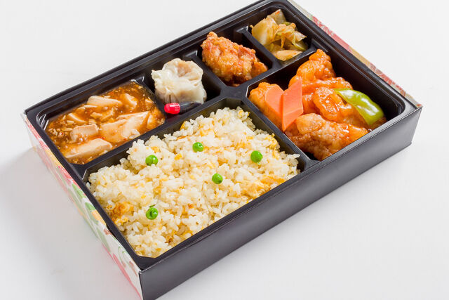 白身魚甘酢と麻婆豆腐弁当