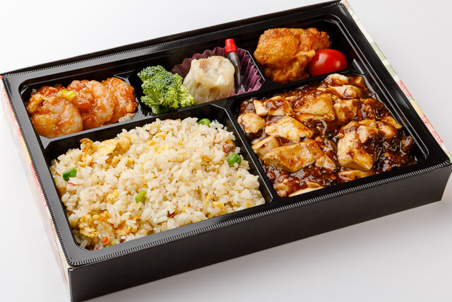 四川麻婆豆腐と海老チリソース弁当