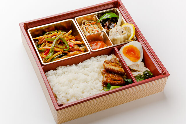 【中華幕の内】青椒肉絲と4種から選べるご飯