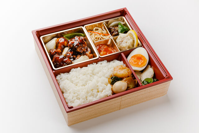 【中華幕の内】酢豚と4種から選べるご飯