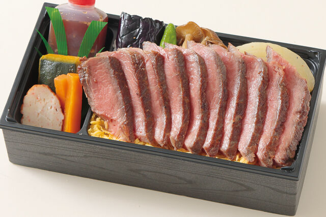 【熨斗対応可】国産牛ステーキ重