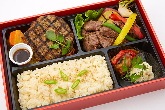 【熨斗対応可】やわらか牛ハラミサイコロステーキと直火網焼きステーキハンバーグのダブルメイン