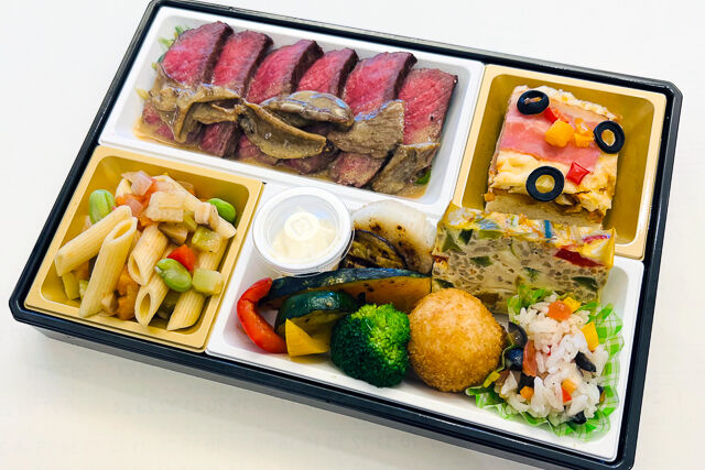 イタリアン弁当 牛肉のタリアータ