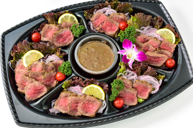 自家製ローストビーフ ～イタリアンバジル～