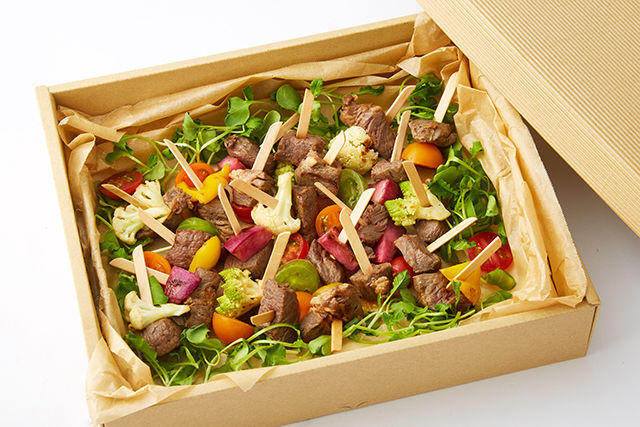 サイコロステーキとお野菜のピンチョス