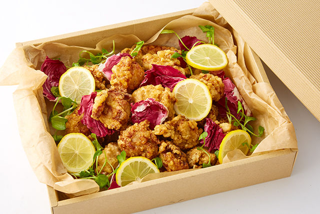 鶏もも肉の塩レモン唐揚げ