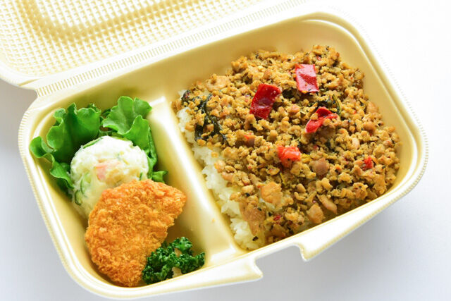 人気のガパオBOXランチ