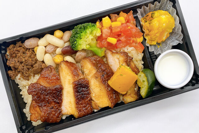 鶏もも肉のグリルTERIYAKIソース