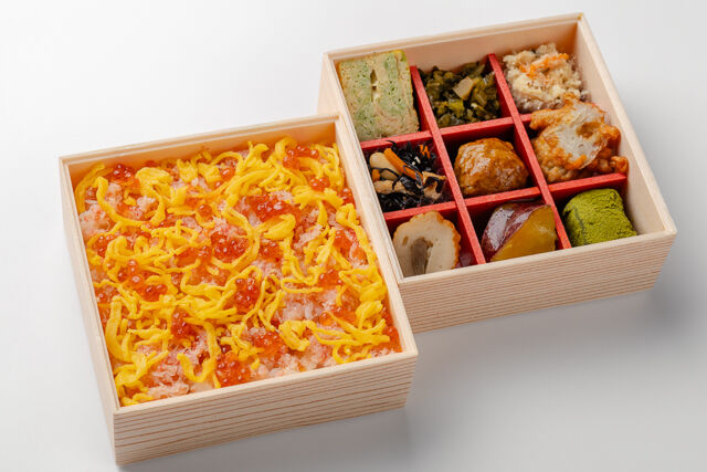 【熨斗対応可】【冬限定】蟹ちらし寿司と彩り9升の二段弁当