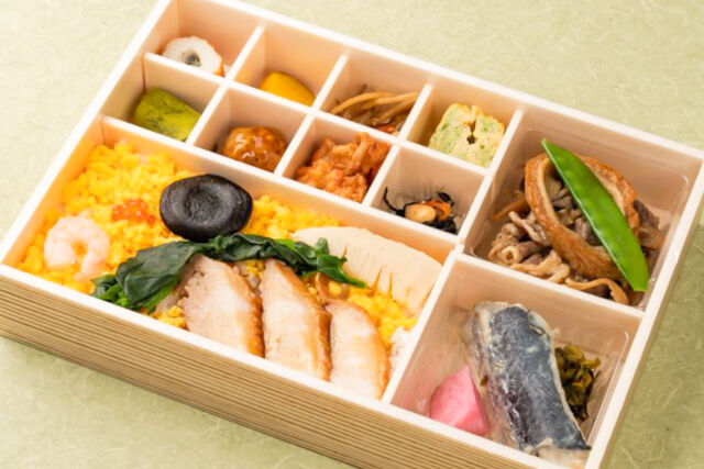 【熨斗対応可】【メインが選べる】五目ちらしの彩り御膳