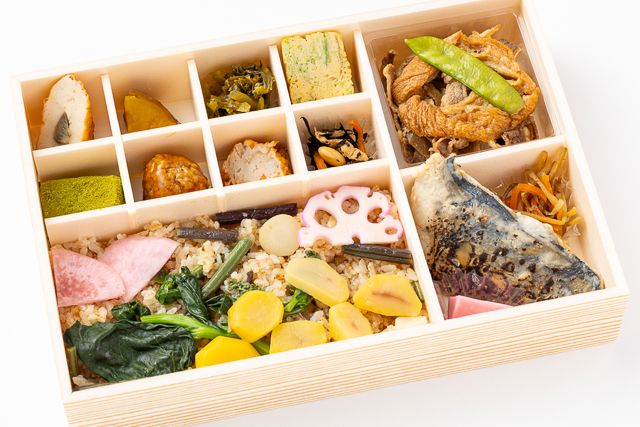 【熨斗対応可】【メインが選べる】秋の味覚ご飯（栗）の彩り御膳