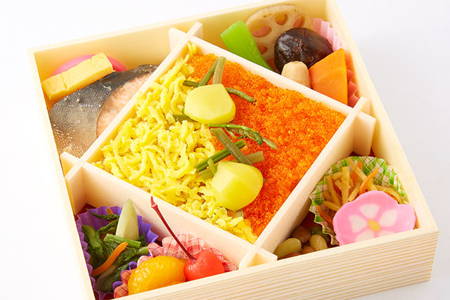 鶴（つる）～とびこと玉子の2色ごはん～